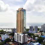 Dazzling City View Apartment - Ph Quartier Del Mar
