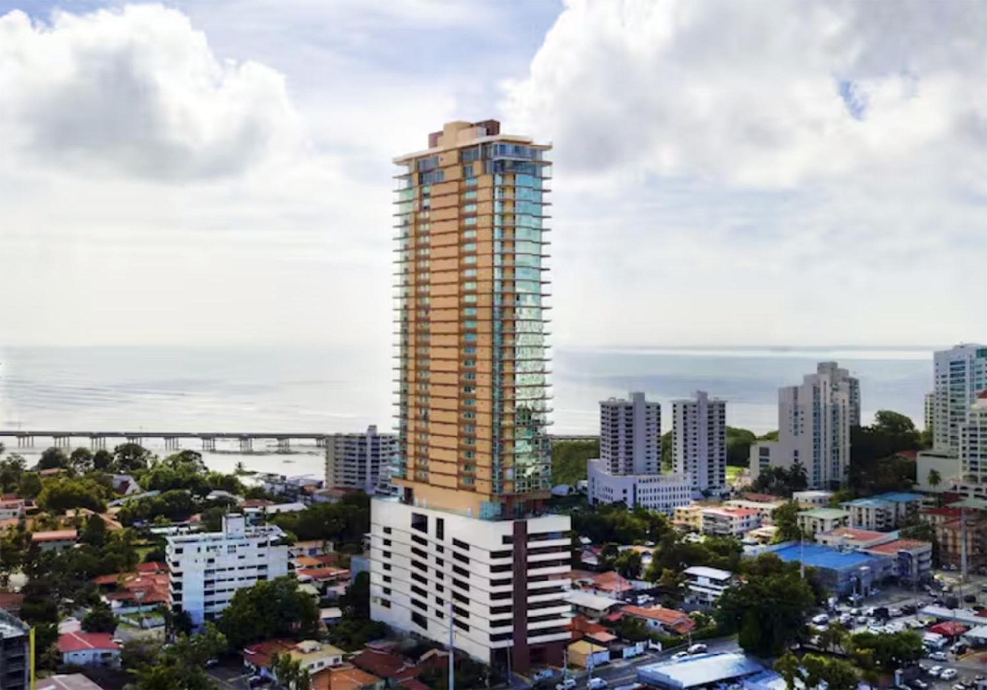 Dazzling City View - Ph Quartier Del Mar